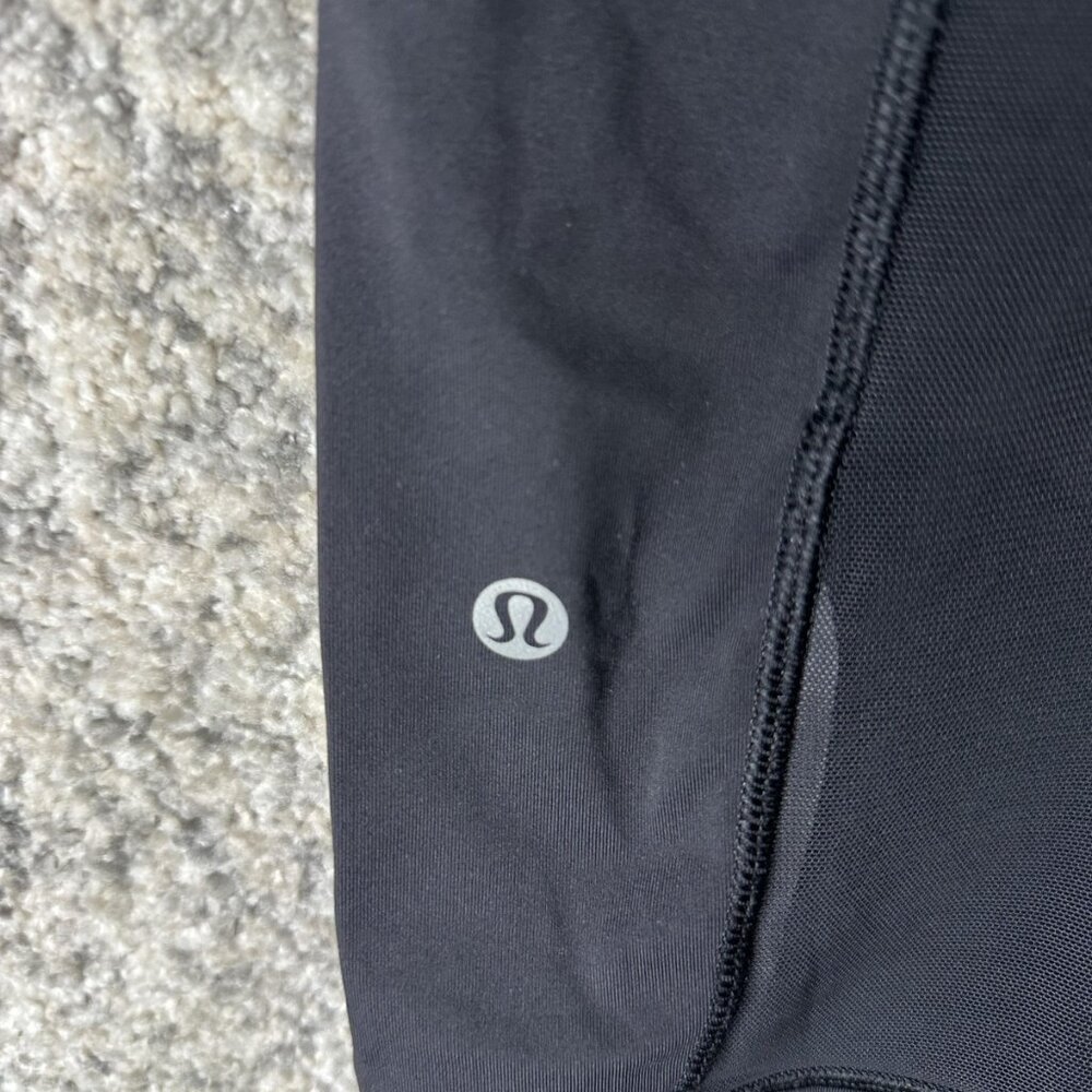 Lululemon Athletica Leggings Womens 6 Black Crop Capri Side Pocket Yoga Running - Picture 6 of 7